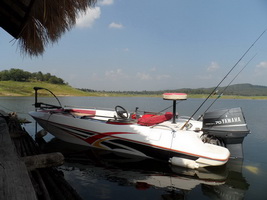 bass boat fishing thailand