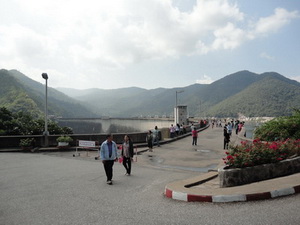 bhumibol dam