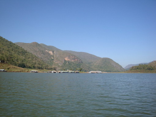 chiangmai - lamphun fishing at kor