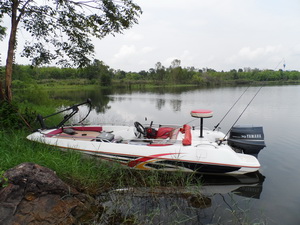 bass boat fishing thailand